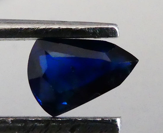 0.74CT EXCELLENT FANCY CUT 100% NATURAL DEEP BLUE SAPPHIRE