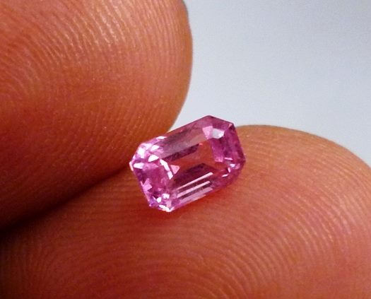 0.79CT EXCELLENT PINK MOGOK SPINEL