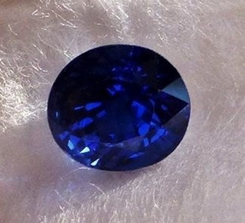 0.85CT 非加熱ゴージャスなカシミールブルー 100% 天然サファイア