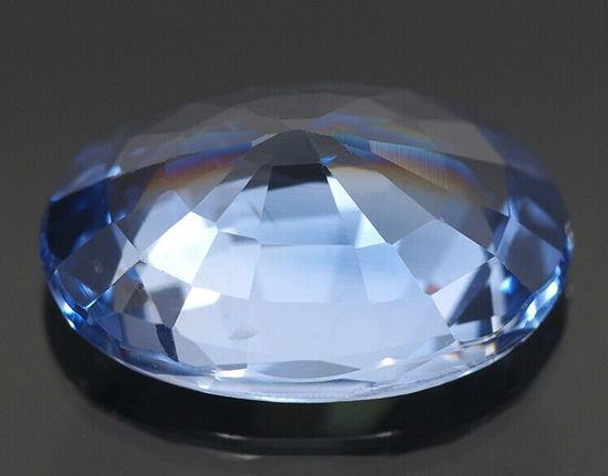 0.93CT ゴージャスに輝くブルーセイロンサファイア