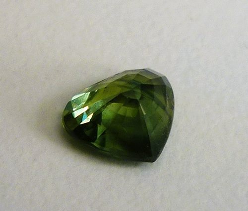 0.93CT UNHEATED HEART CUT BLUE GREEN SAPPHIRE