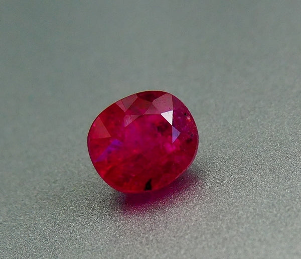 0.96CT UNHEATED SPLENDID OVAL CUT 100% NATURAL ROSE RED RUBY