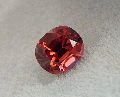 1.00CT RARE ORANGE RED COPPER BEARING CUPRIAN ELBAITE TOURMALINE