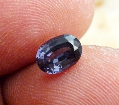 1.06CT NATURAL PURPLE BLUE SPINEL