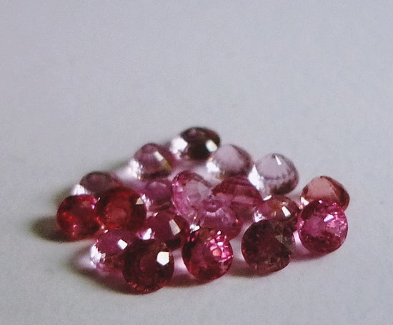 1.07CT GORGEOUS RARE ROUND 100% NATURAL PINK SPINEL LOT