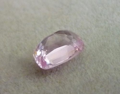 1.11CT EXQUISITE BABY PINK SPINEL