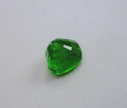 1.16CT GORGEOUS  VIVID CHROME GREEN TSAVORITE GARNET