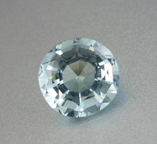 1.41CT 優れたラウンド サンタマリア ブルー 100% 天然アクアマリン