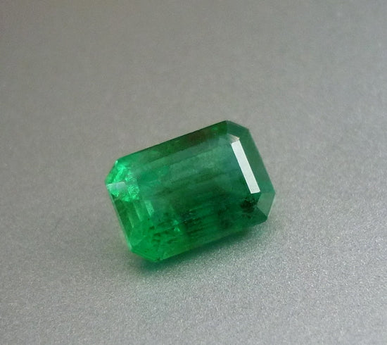 1.46CT EXCELLENT BIG 100% NATURAL FOREST GREEN COLUMBIAN EMERALD