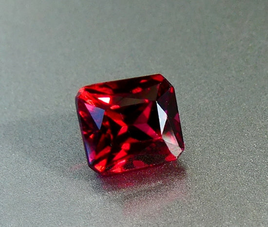 1.80CT EXCELLENT OCTAGON 100% NATURAL RED GARNET