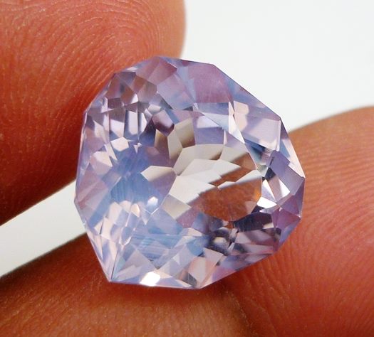 10.52CT RARE CUSTOM CUT NATURAL LAVENDER PINK AMETHYST