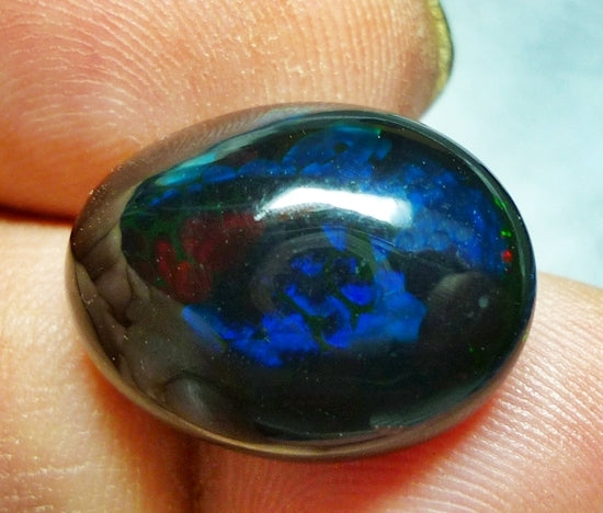 11.24CT UNHEATED RAINBOW STUNNER FLASHING 100% NATURAL BLACK OPAL