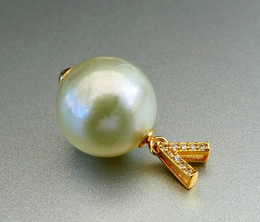 13.20MM GENUINE CULTURED AUSTRALIAN GOLDEN SOUTH SEA DROP PEARL PENDANT