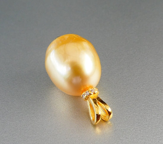 15.30CT GORGEOUS GENUINE CULTURED TOP GOLDEN SOUTH SEA DROP PEARL PENDANT