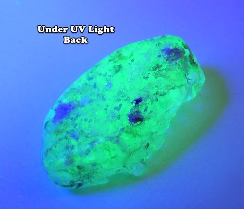 18.72CT 非常に希少な巨大でユニークな UV 反応性蛍光原石ハイアライト オパール