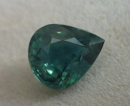 2.02CT SUMPTUOUS 100% NATURAL BLUE GREEN SAPPHIRE