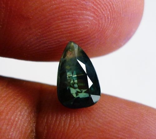 2.04CT UNHEATED SPLENDED GREEN BLUE SAPPHIRE