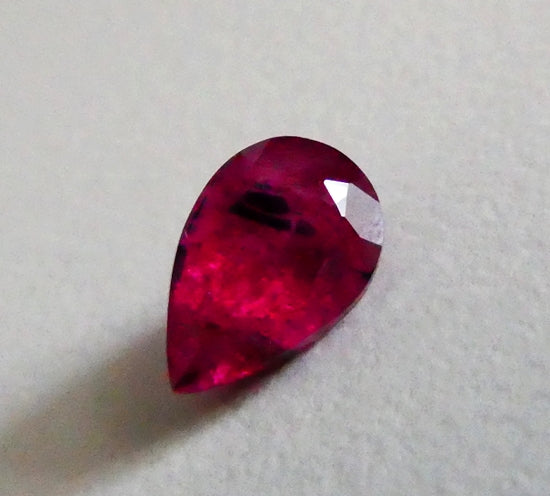 2.05CT GORGEOUS BIG EXCELLENT PURPLISH RED 100% NATURAL RUBY