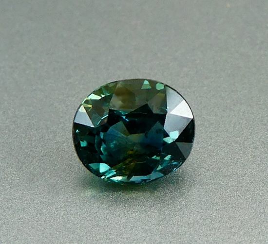 2.06CT EXCELLENT OVAL 100% NATURAL GREEN BLUE SAPPHIRE