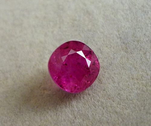 2.13CT EXPLICITE BIG CUSHION PINKISH PURPLE RED RUBY