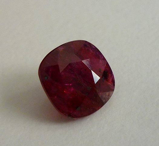 2.13CT UNHEATED EXQUISITE BLOOD RED OVAL RUBY