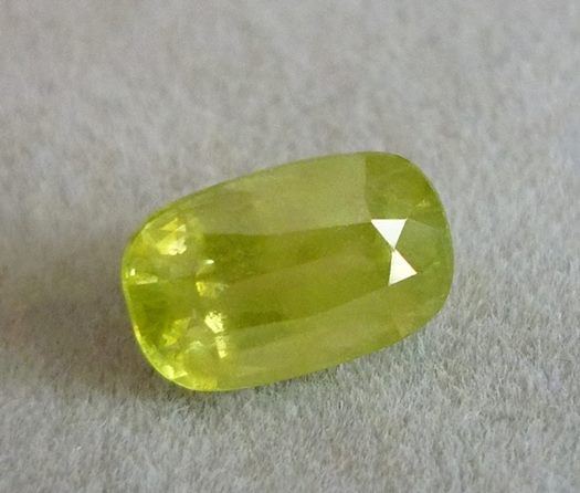 2.14CT EXCELLENT GREEN CUSHION SPHENE