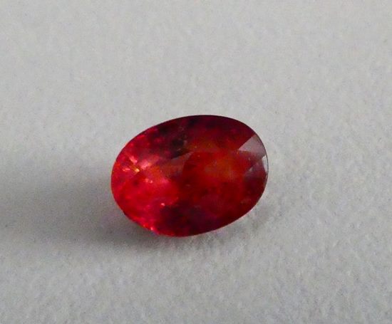 2.15CT 非加熱ビッグオーバルオレンジピンクサファイア