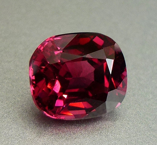 2.20CT EXCELLENT HUGE CUSHION 100% NATURAL PURPLE PINK RED UMBALITE