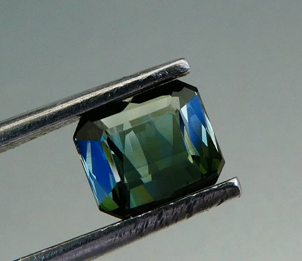 2.33CT EXCELLENT OCTAGON 100% NATURAL OLIVE GREEN TOURMALINE