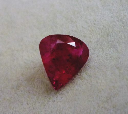 2.42CT GORGEOUS EXCELLENT RED RUBY