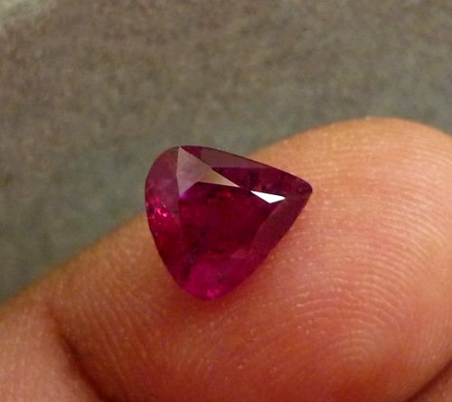 2.42CT GORGEOUS EXCELLENT RED RUBY