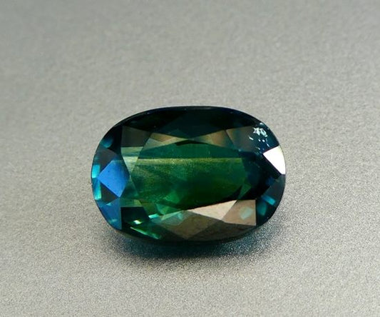 3.50CT EXCELLENT OVAL BLUE GREEN SAPPHIRE