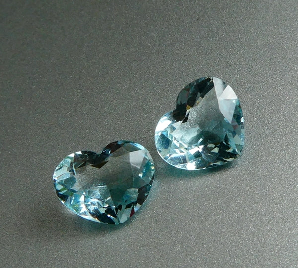 2.59CT EXCELLENT HEART CUT SANTAMARIA BLUE 100% NATURAL AQUAMARINE PAIR