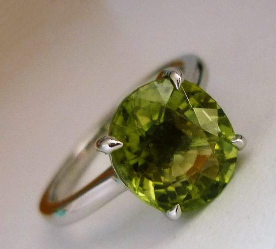 2.59CT CERTIFIED NATURAL YELLOW GREEN TOURMALINE SOLITAIRE SOLID PLATINUM RING