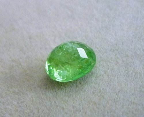 2.66CT 美しいミントグリーンのツァボライト ガーネット