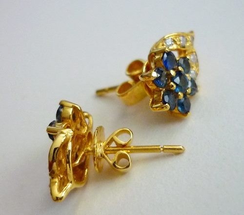 2.7gr CHARMING BLUE SAPPHIRE FLOWER EARRINGS 14KT SOLID YELLOW GOLD