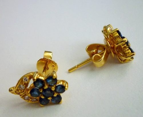 2.7gr CHARMING BLUE SAPPHIRE FLOWER EARRINGS 14KT SOLID YELLOW GOLD