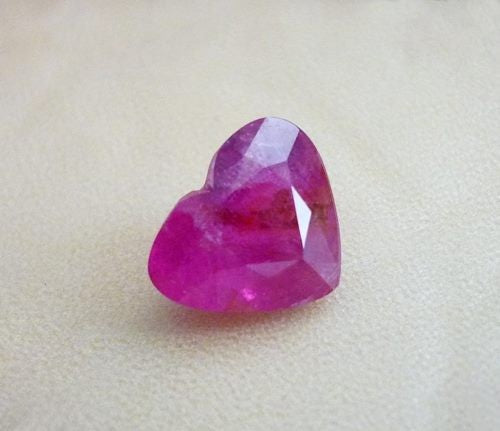 2.80CT UNHEATED HEART SHAPED TOP RED RUBY