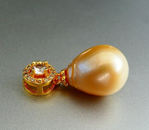 21.20CT GORGEOUS GENUINE CULTURED GOLDEN SOUTH SEA DROP PEARL 925 SILVER PENDANT