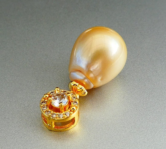 21.20CT GORGEOUS GENUINE CULTURED GOLDEN SOUTH SEA DROP PEARL 925 SILVER PENDANT