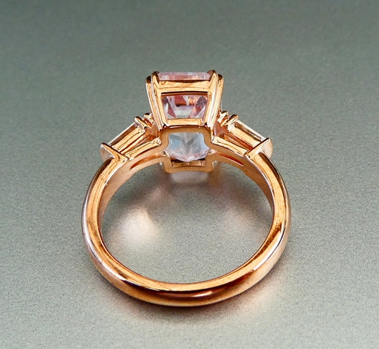 4.85 CT 認定 100% 天然ピンク クンツァイト &amp; 0.30 CT モアサナイト ダイヤモンド 9K ソリッド ローズゴールド リング