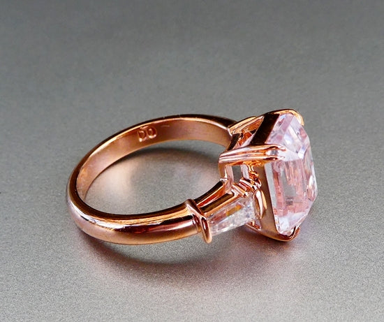 4.85CT CERTIFIED 100% NATURAL PINK KUNZITE & 0.30CT MOISSANITE DIAMOND 9K SOLID ROSE GOLD RING