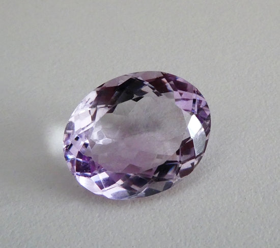 22.72CT UNHEATED HUGE OVAL 100% NATURAL ROSE DE FRANCE AMETHYST