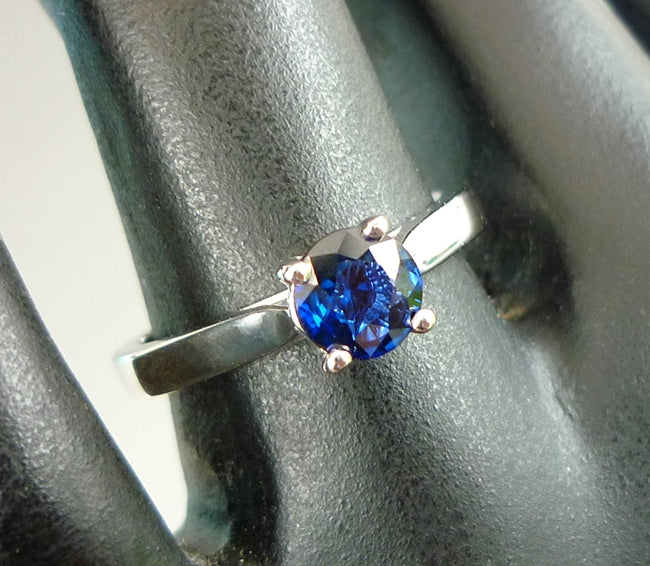 VERY BEAUTIFUL 100% NATURAL BLUE SAPPHIRE SOLITAIRE SOLID PLATINUM RING