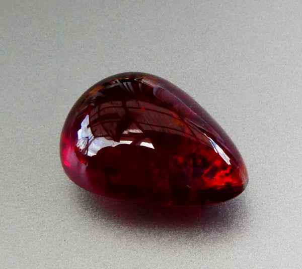 26.68CT EXCELLENT HUGE PEAR 100% NATURAL ORANGE RED SPESSARTITE