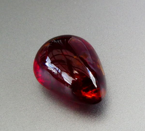 26.68CT EXCELLENT HUGE PEAR 100% NATURAL ORANGE RED SPESSARTITE