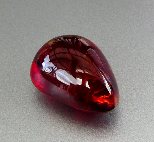 26.68CT EXCELLENT HUGE PEAR 100% NATURAL ORANGE RED SPESSARTITE