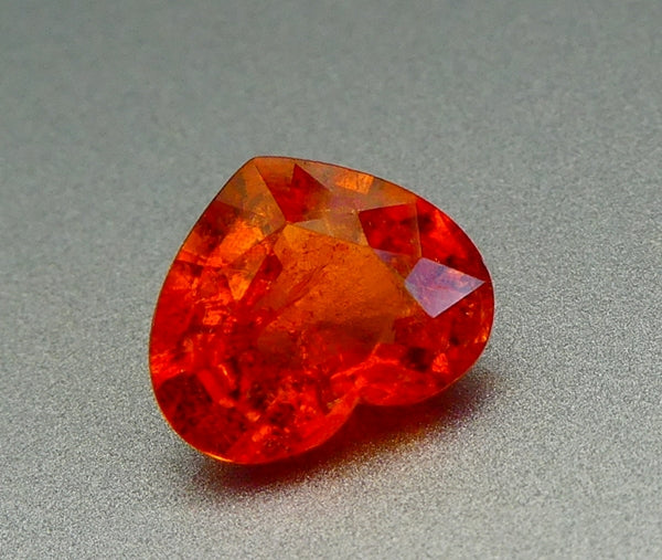 3.26CT SPLENDID HEART CUT 100% NATURAL FANTA ORANGE SPESSARTITE