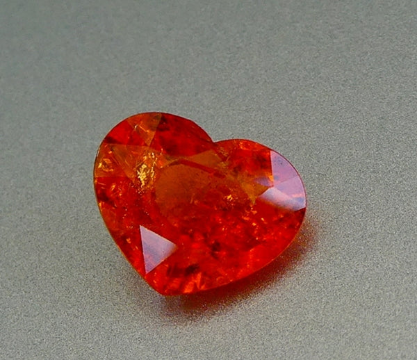 3.26CT SPLENDID HEART CUT 100% NATURAL FANTA ORANGE SPESSARTITE