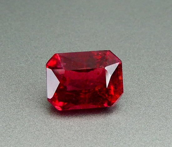 3.34CT UNHEATED BIG OCTAGON 100% NATURAL ORANGE PINK TOURMALINE